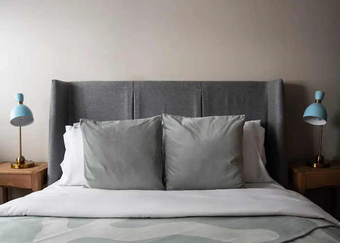 2br Stylish New In Condesa Mexico City